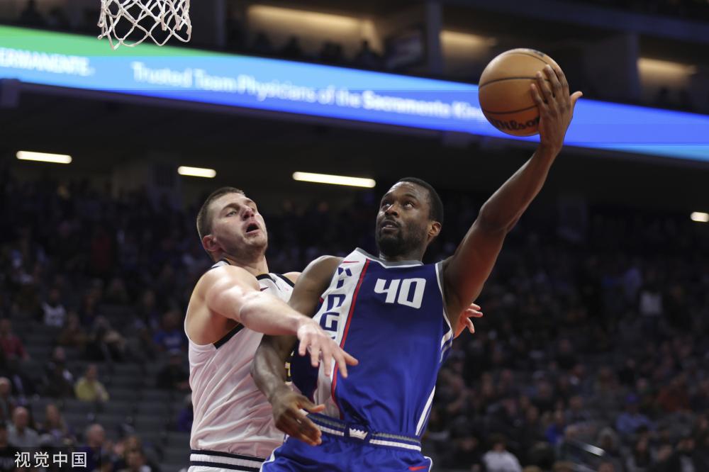 她的母亲曾 她的母亲曾