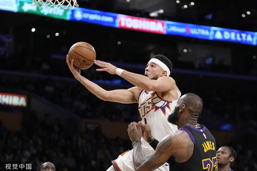 突出表现 突出表现