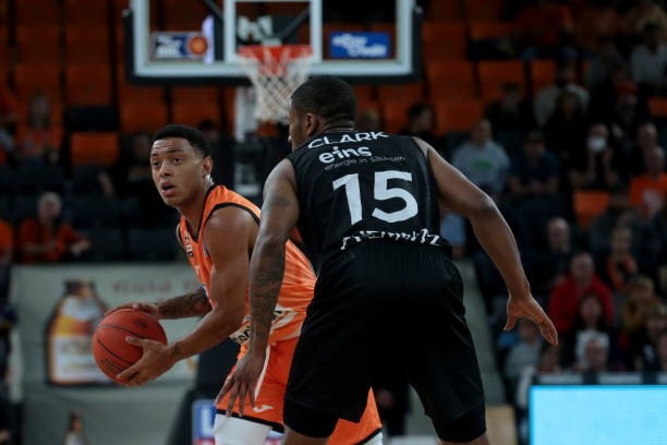 市场有着巨 市场有着巨